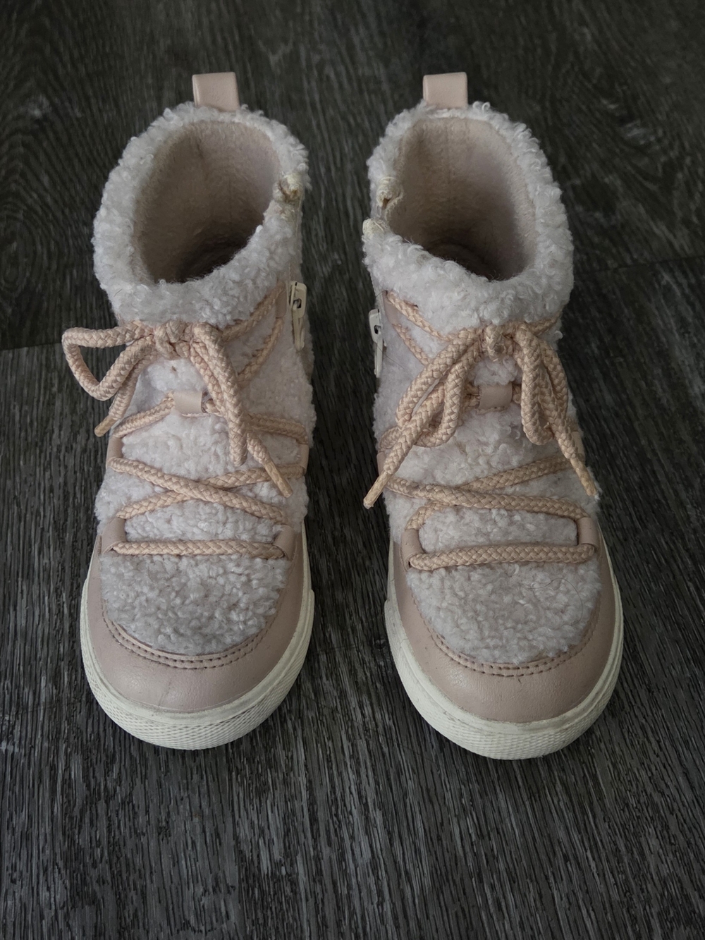 Cat & Jack Girls Sherpa-Lined High-Top Boots in Light Pink and Cream
